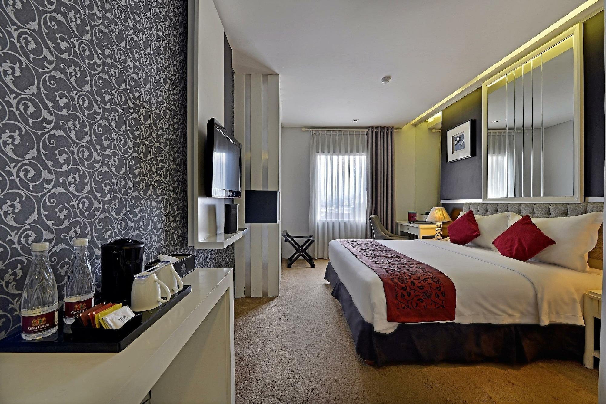 בנדונג Gino Feruci Braga By Kagum Hotels מראה חיצוני תמונה